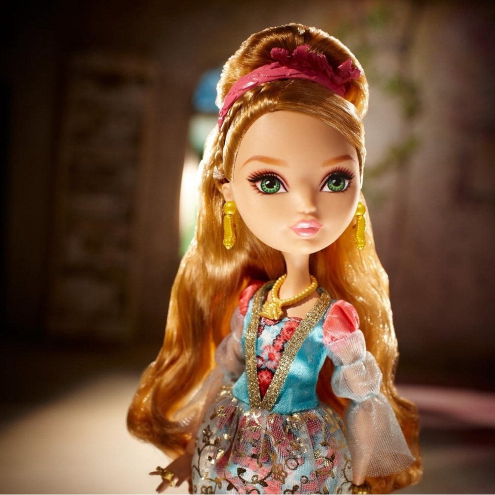 Mattel Ever After High Ashlynn Ella and Hunter Huntsman Fashion Doll, 2-Pack - Picture 3 of 16